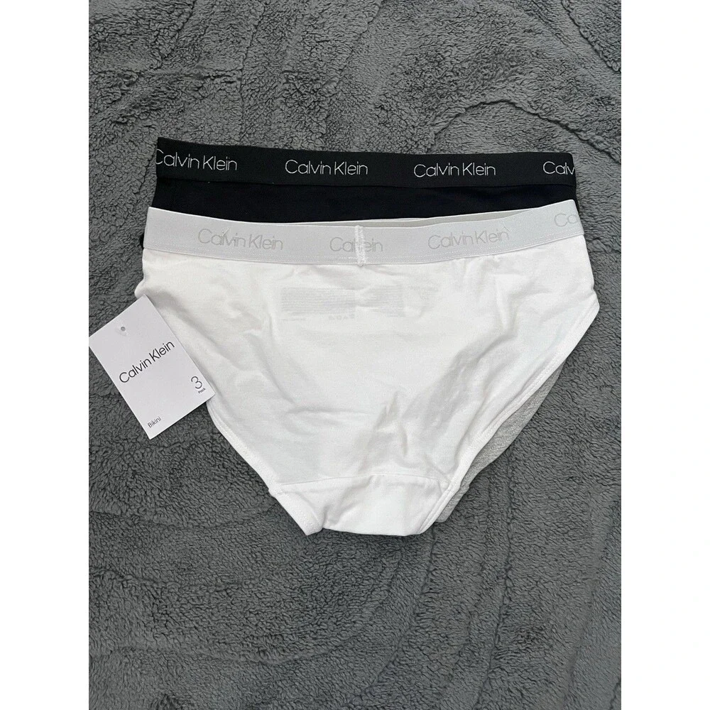 New 3 Pack Calvin Klein Girls Bikini Underwear Size Large (10/12)